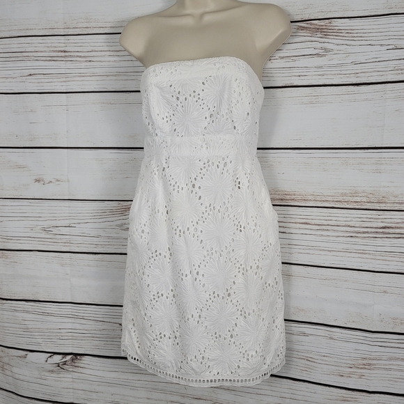 New York & Company | Strapless Eyelet Lace Dress - Picture 2 of 9